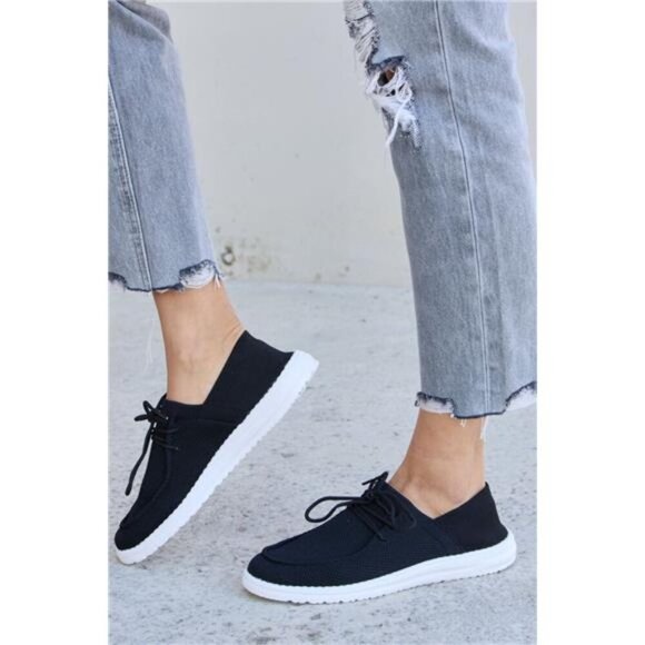 Forever Link Flat Round Toe Lace-Up Sneakers - Picture 4 of 6